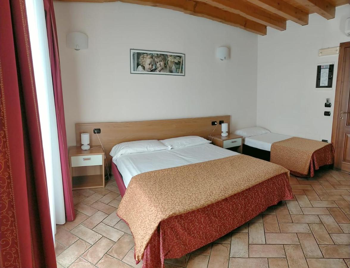 וליג'יו סול מיניציו Hotel Agli Ulivi מראה חיצוני תמונה